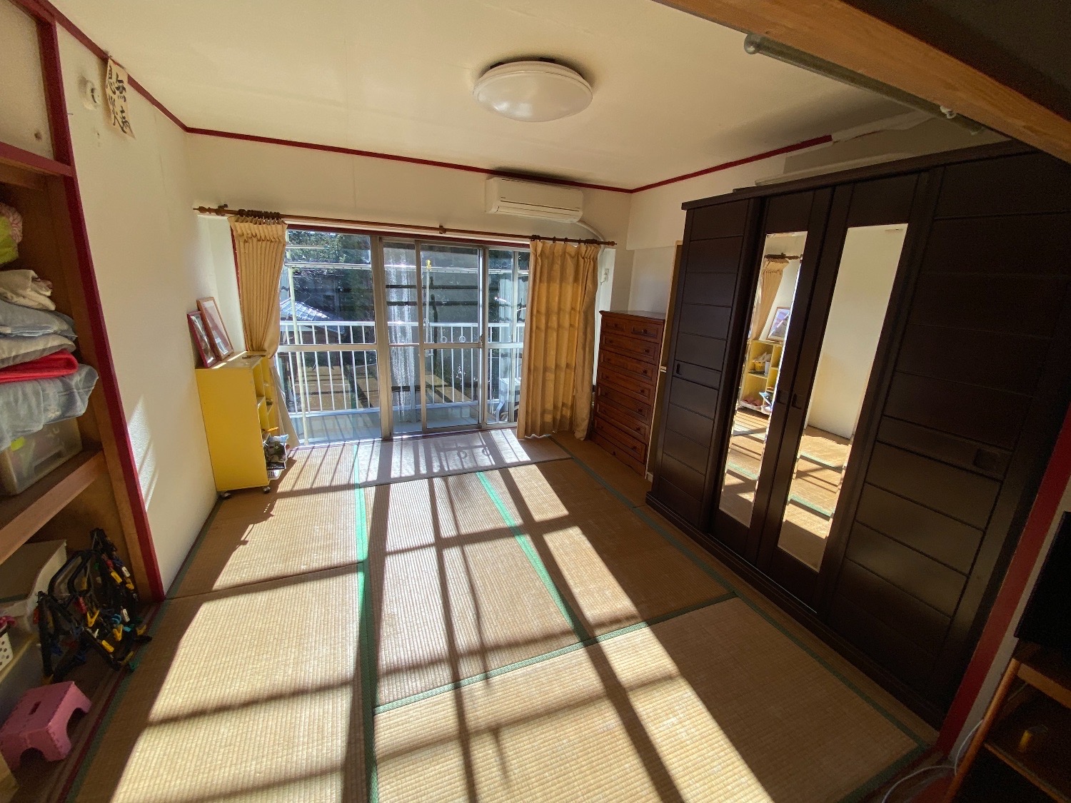 千葉県流山市前ヶ崎_残置物撤去_不動産売却_マンション_4LDK_和室1_作業前