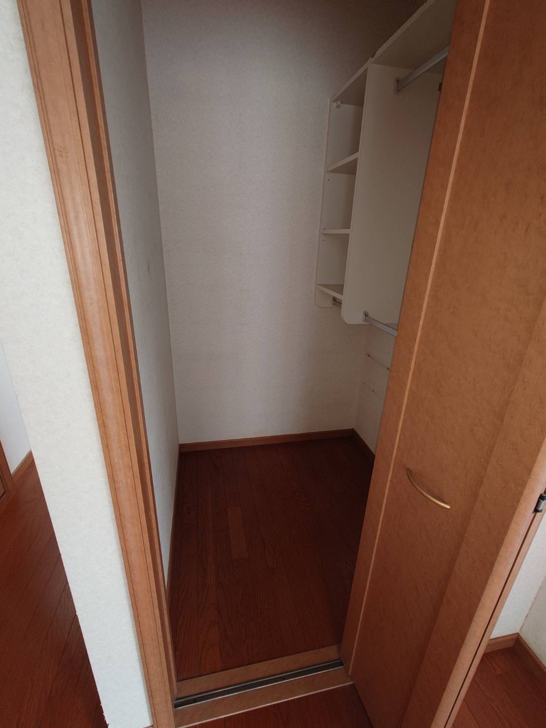 千葉県柏市_残置物撤去_樹木伐採_草刈り_高価買取_不動産売却_一軒家_5LDK_収納_作業後