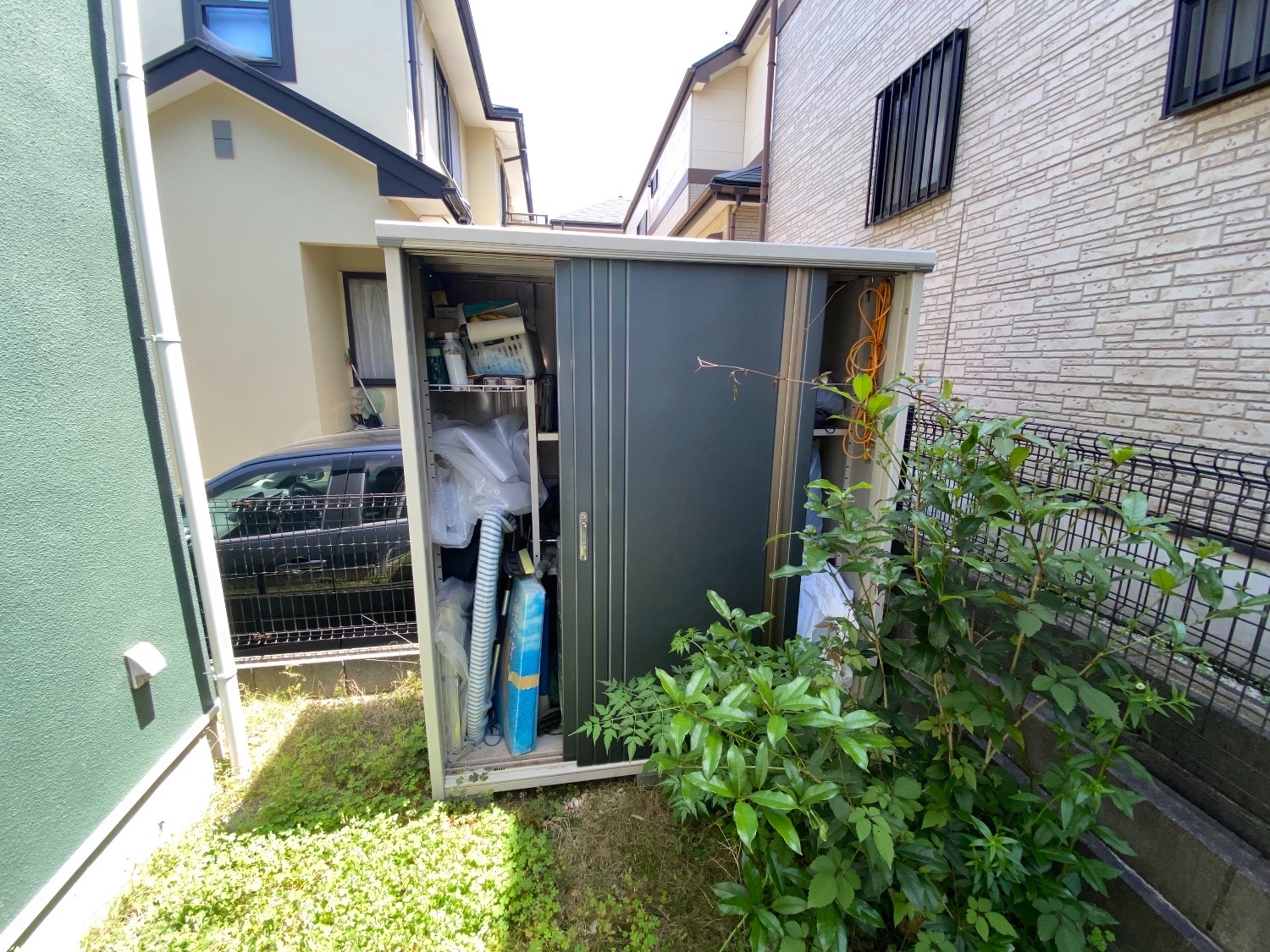 千葉県柏市_残置物撤去_樹木伐採_草刈り_高価買取_不動産売却_一軒家_5LDK_物置_作業前