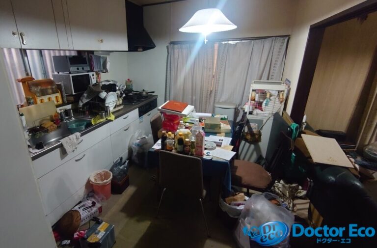 東京都_大田区_西蒲田_残置物撤去_不動産売却_一軒家_4LDK_ダイニング_作業前