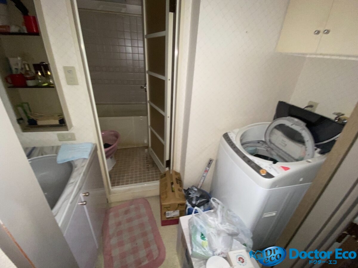 千葉県_船橋市_東船橋_物屋敷清掃_残置物撤去_不動産売却_配送サービス_マンション_3LDK_脱衣所_作業前