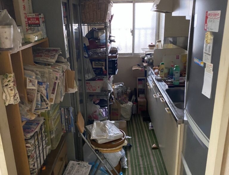 東京都_小平市_花小金井_まるっと不用品回収_団地_2DK_キッチン_作業前