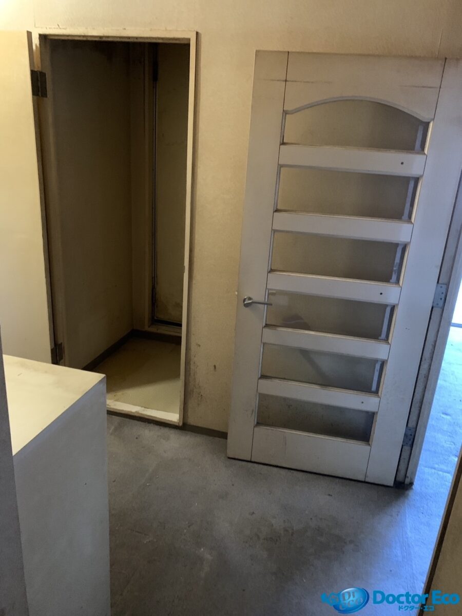 東京都_葛飾区_東金町_引っ越し_退去時_配送サービス_物屋敷_不用品回収_アパート_1LDK_廊下2_作業後