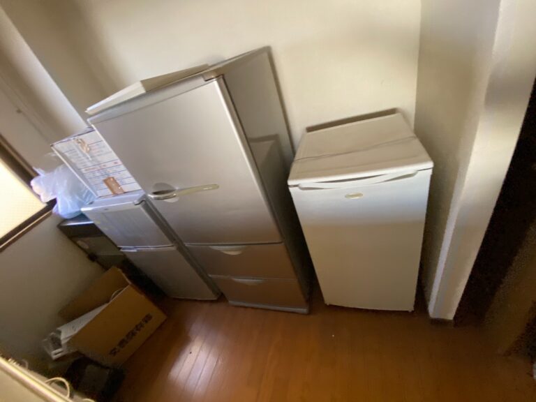 東京都品川区南品川_残置物撤去_運搬作業_店舗_住居_2LDK_不用品1_作業前