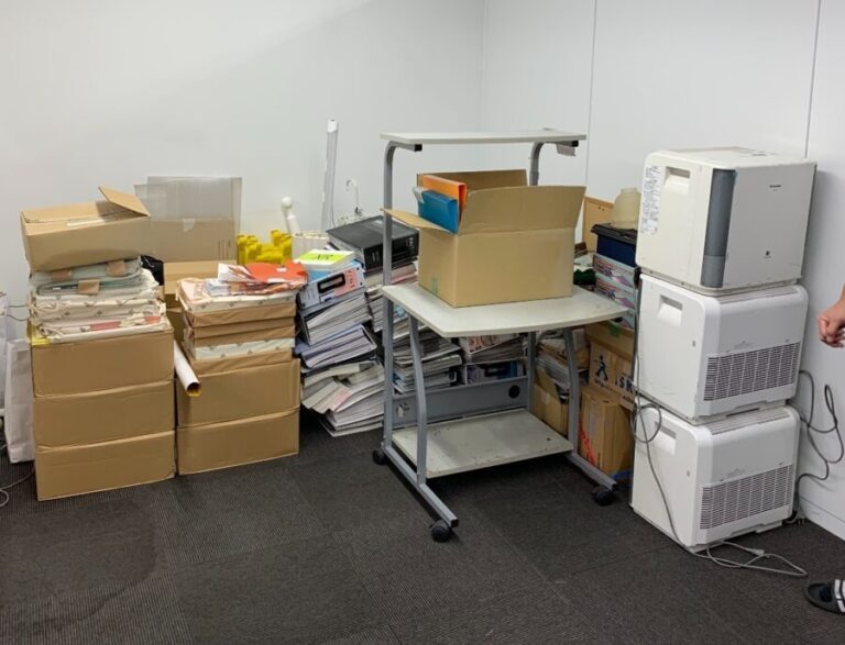 東京都新宿区四谷_不用品回収_事業ゴミ_店舗_1フロア_作業前