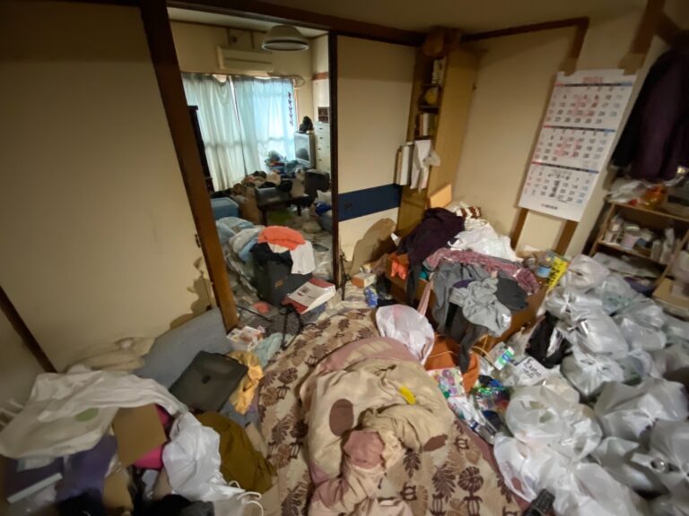 東京都東村山市恩田町_ゴミ屋敷清掃_ハウスクリーニング_団地_3LDK_和室3_作業前