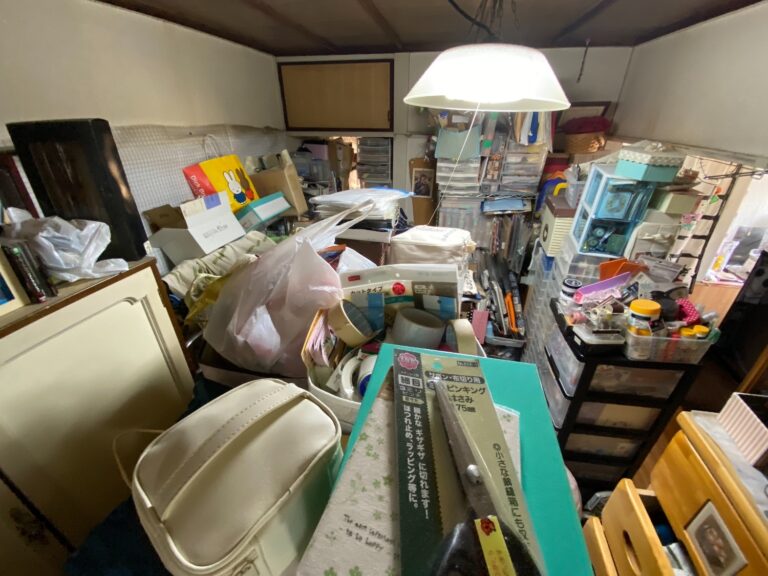 東京都板橋区大山町_不用品回収_引っ越し前_仕分け作業_アパート_2K_0210_仕分け_作業前