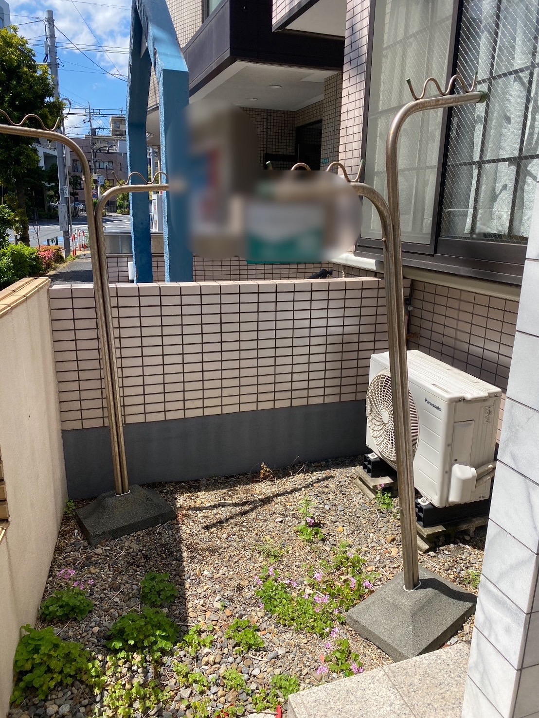 東京都江戸川区_残置物撤去_リフォーム_マンション_4LDK_ベランダ_作業前