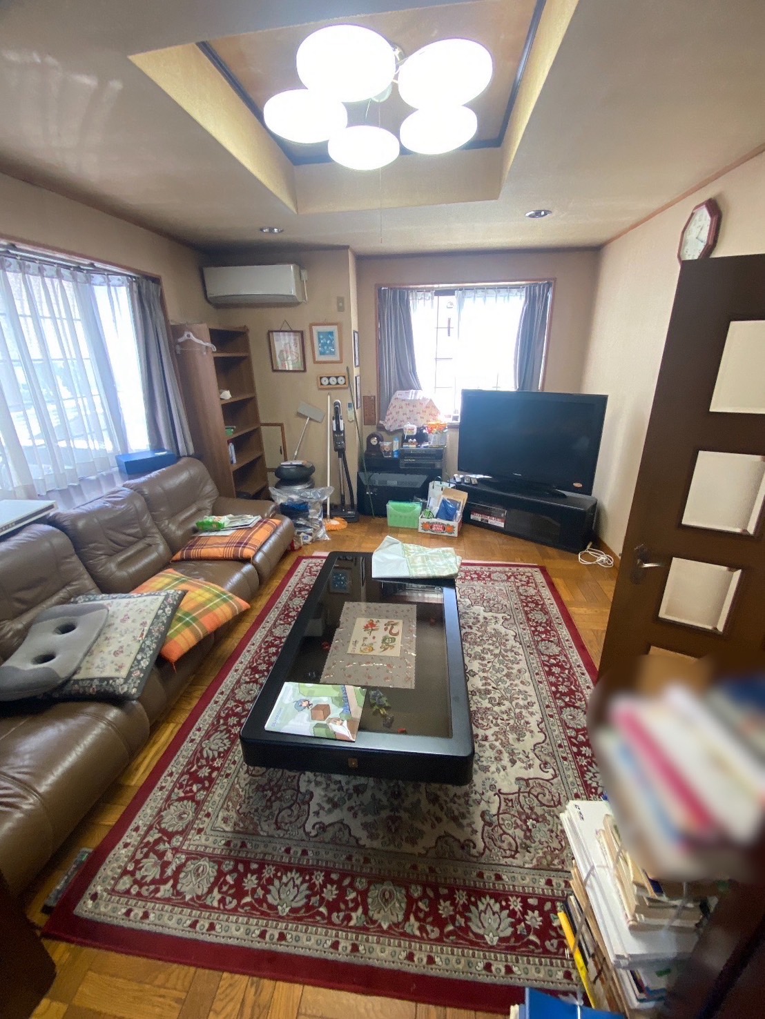 東京都江戸川区_残置物撤去_リフォーム_マンション_4LDK_リビング1_作業前