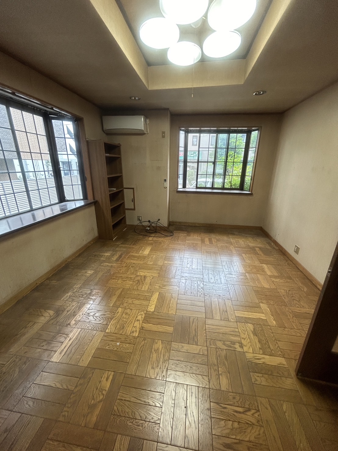 東京都江戸川区_残置物撤去_リフォーム_マンション_4LDK_リビング2_作業後