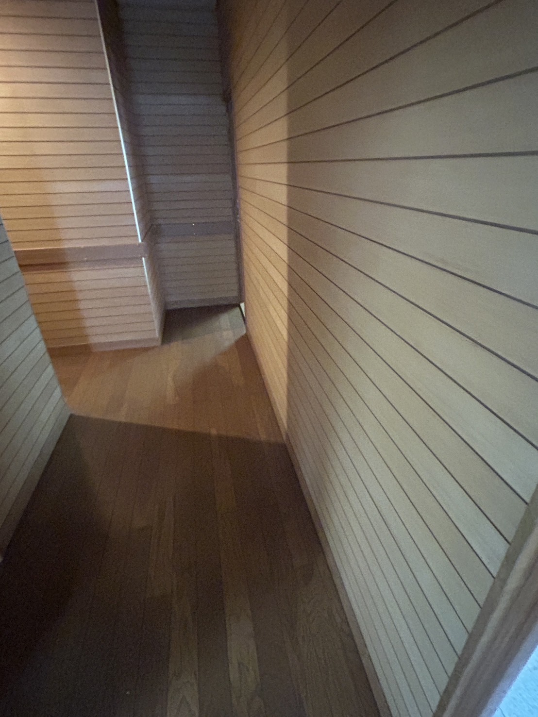 東京都江戸川区_残置物撤去_リフォーム_マンション_4LDK_廊下_作業後