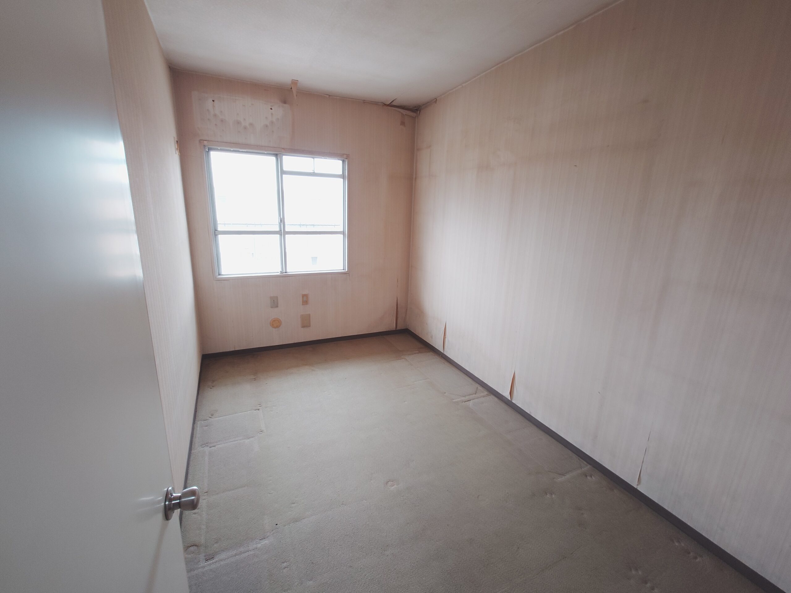埼玉県桶川市_物屋敷_片付け_不用品回収_仕分け_分別_階段作業_マンション_3LDK_洋室_作業後